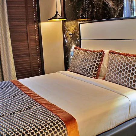 Holidays At The Spanish Steps Guest house